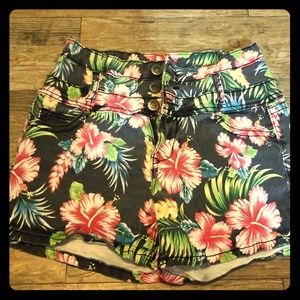 High Waisted Hawaiin Shorts